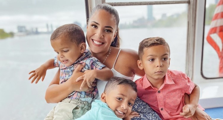 Charles River Boat Company Presents a Mother’s Day Cruise